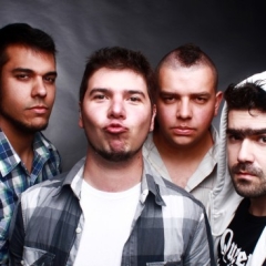 Stereo33