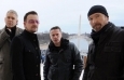 U2