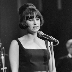 Astrud Gilberto