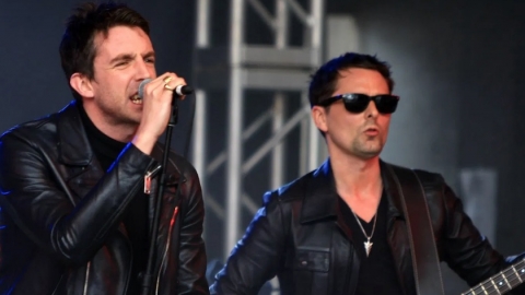 Supergrupo com Matt Bellamy (Muse), Graham Coxon (Blur) e Miles Kane lança single de estreia