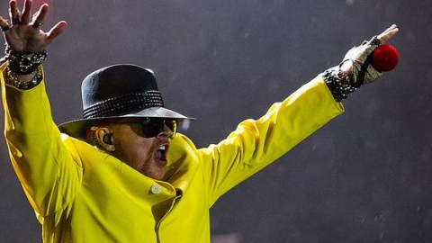 Guns N' Roses dedica show a Ravi Shankar