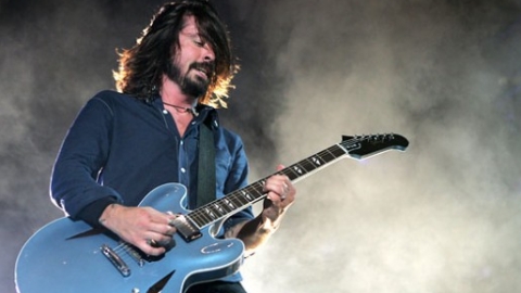 Dave Grohl, do Foo Fighters, introduzirá Rush ao Rock and Roll Hall of Fame