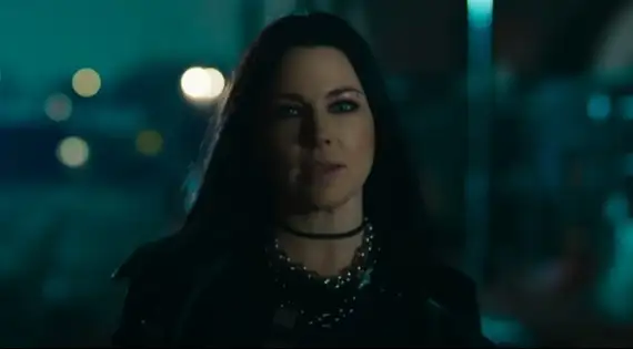 Veja o novo clipe da banda, "Fight Like A Girl (feat. K Flay)", com a letra e a tradução!