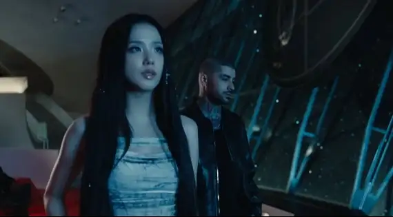 JISOO & ZAYN
