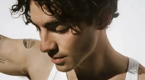 Joe Jonas