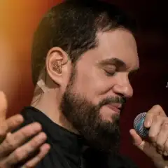 Padre Adriano Zandoná