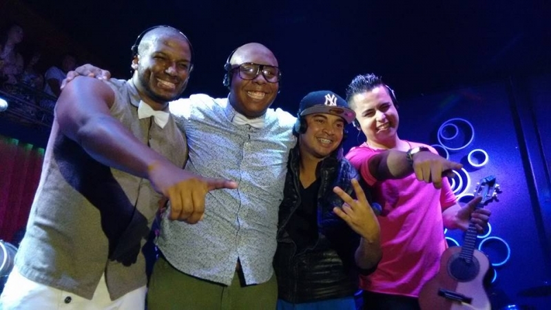 pegada-black - Fotos