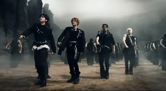 Stray Kids